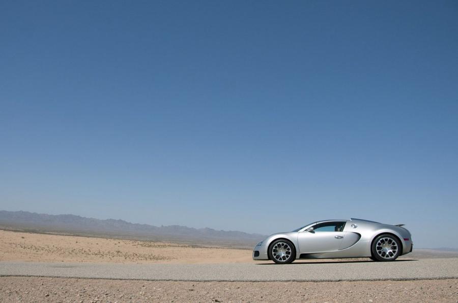  Bugatti Veyron 16.4 Grand Sport 2012 года  (фото 2 из 46)